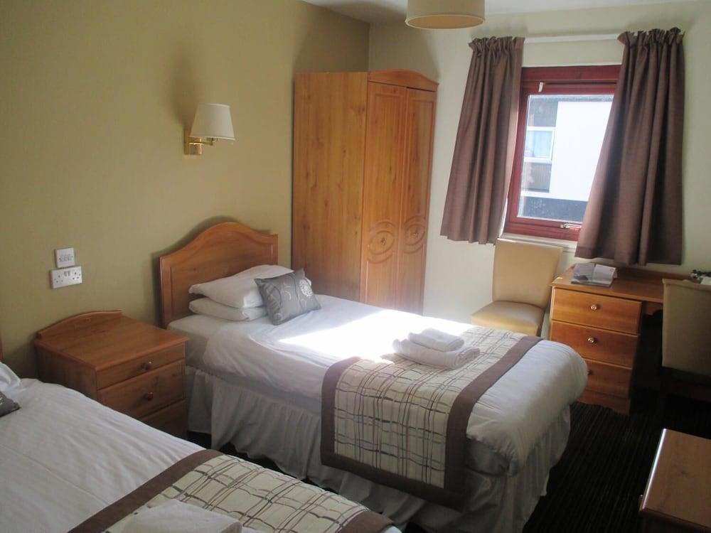 Caledonian Hotel 'A Bespoke Hotel' Ullapool Exterior foto